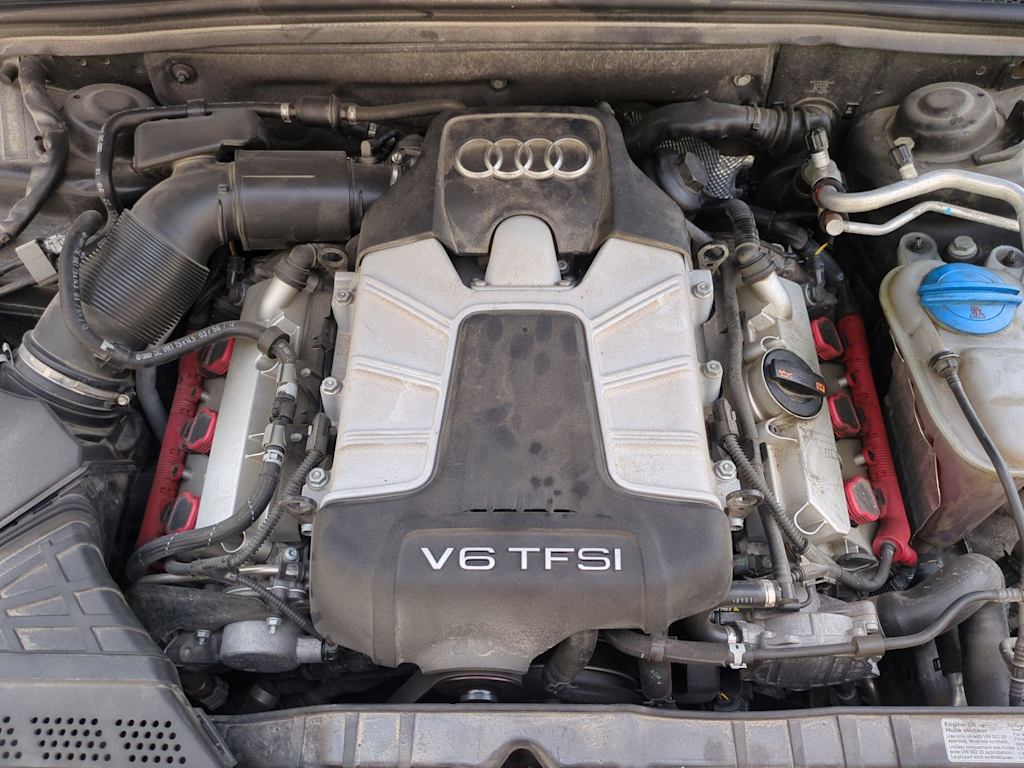 Thumbnail: 2013 Audi S5 - 9