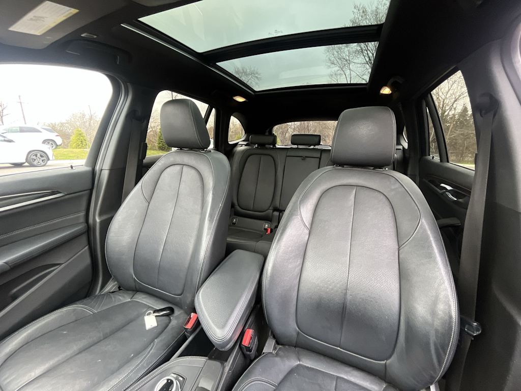 Thumbnail: 2018 BMW X1 - 11