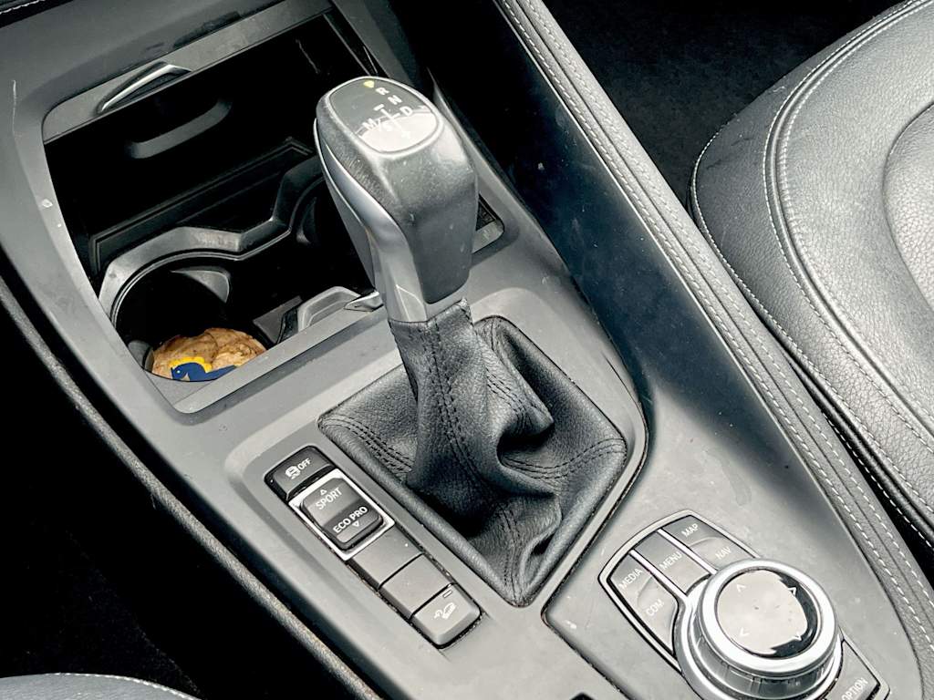 Thumbnail: 2018 BMW X1 - 16