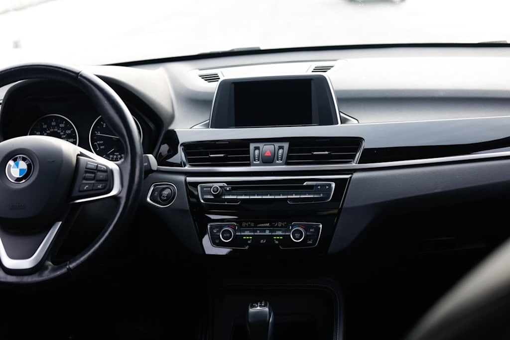 Thumbnail: 2018 BMW X1 - 12