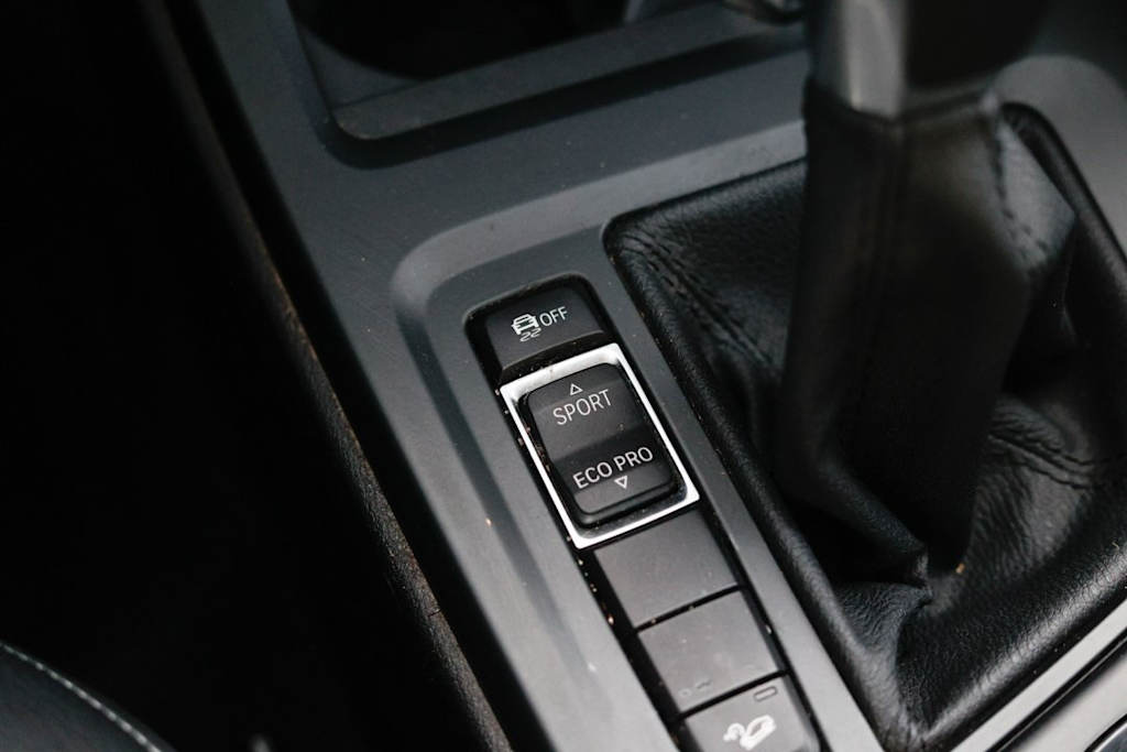 Thumbnail: 2018 BMW X1 - 36