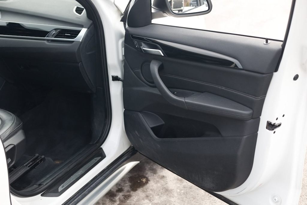 Thumbnail: 2018 BMW X1 - 32