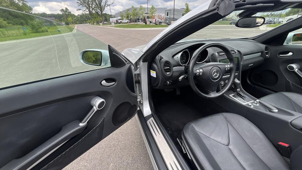 Thumbnail: 2006 Mercedes-Benz SLK - 22