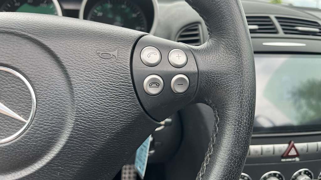 Thumbnail: 2006 Mercedes-Benz SLK - 34