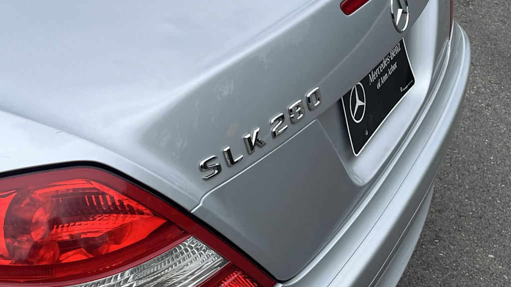 Thumbnail: 2006 Mercedes-Benz SLK - 30