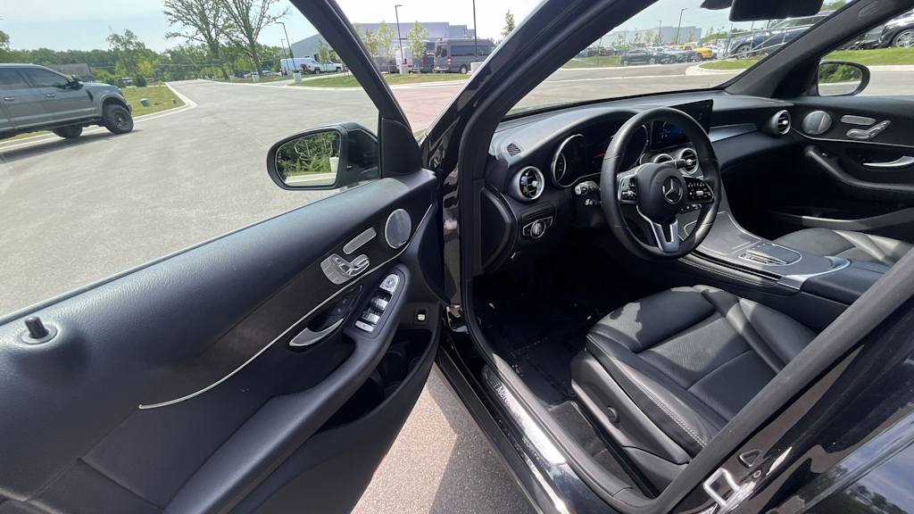 Thumbnail: 2020 Mercedes-Benz GLC - 2