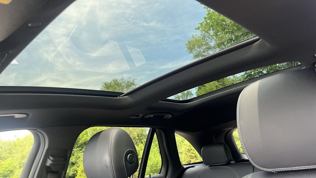 Thumbnail: 2020 Mercedes-Benz GLC - 37