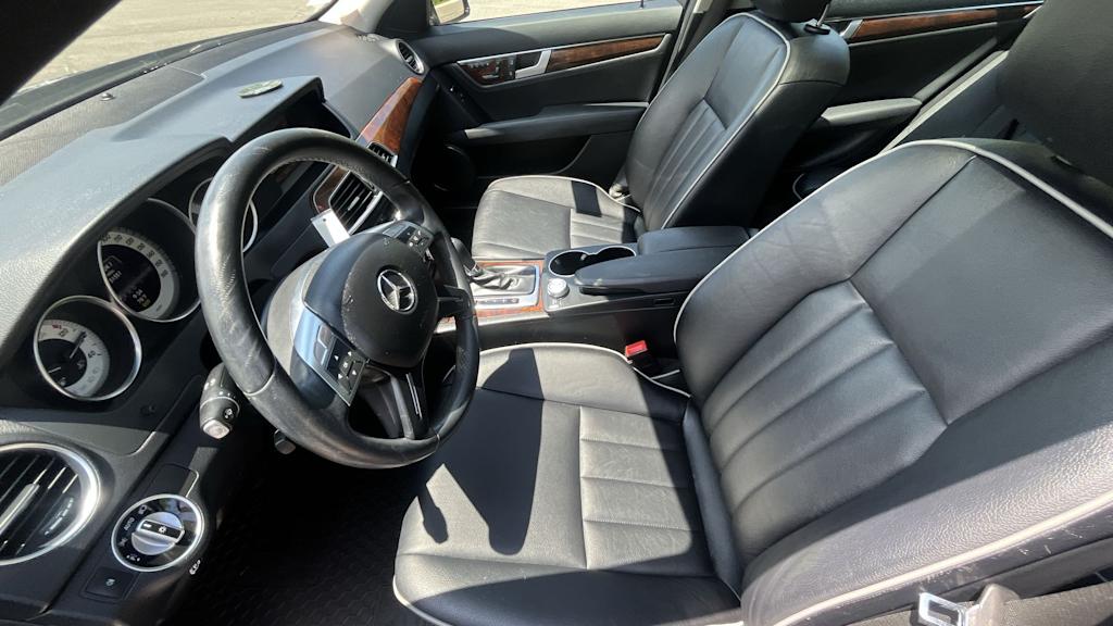 Thumbnail: 2013 Mercedes-Benz C-Class - 25