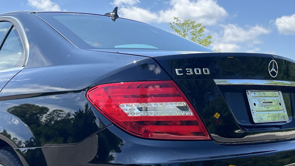 Thumbnail: 2013 Mercedes-Benz C-Class - 26