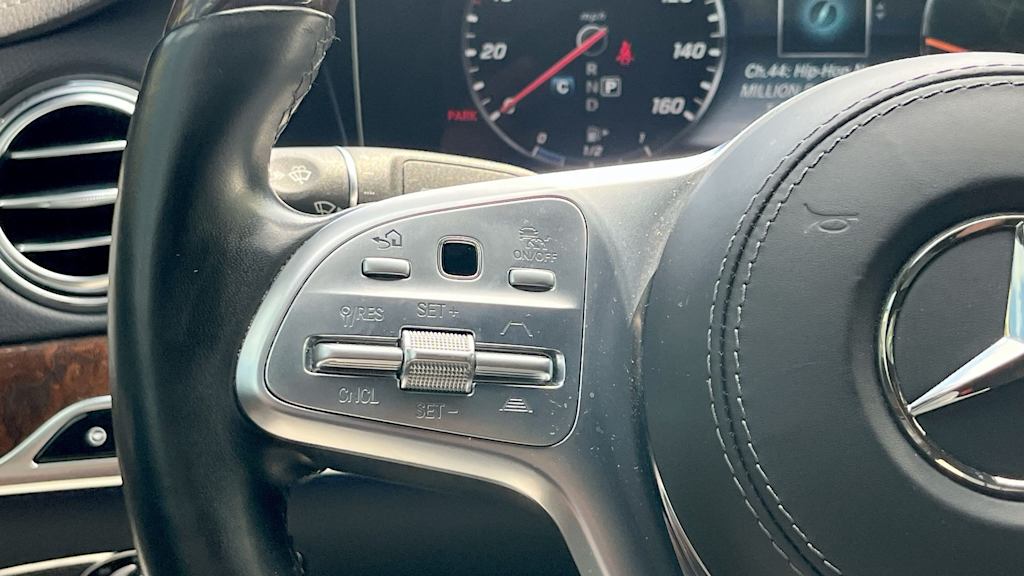 Thumbnail: 2018 Mercedes-Benz S-Class - 44