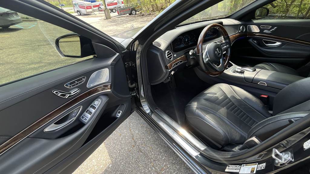 Thumbnail: 2018 Mercedes-Benz S-Class - 2