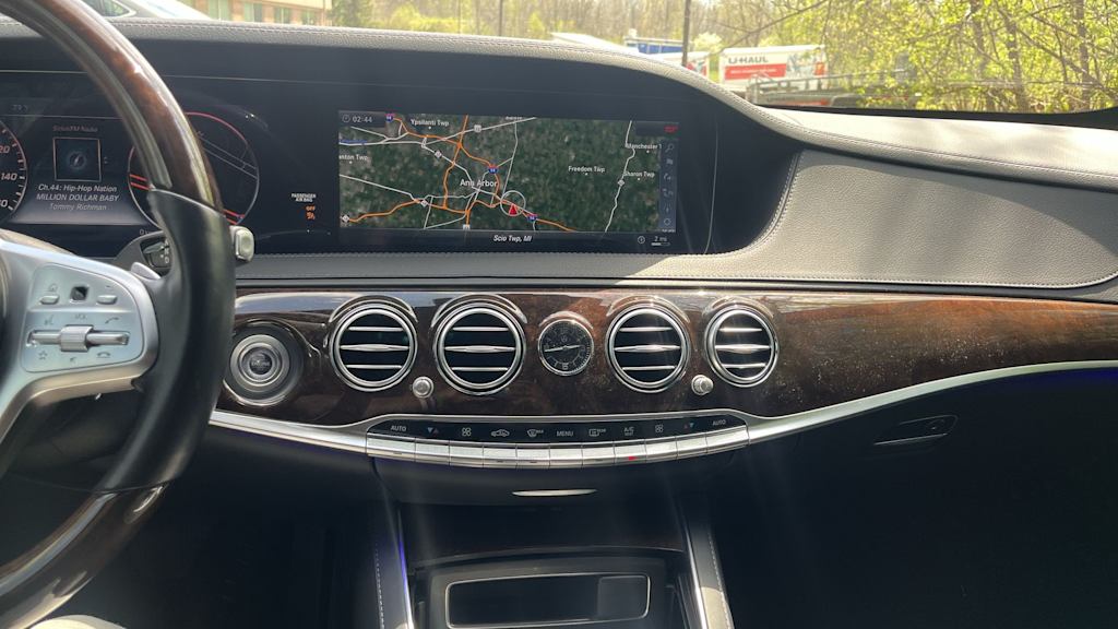 Thumbnail: 2018 Mercedes-Benz S-Class - 16