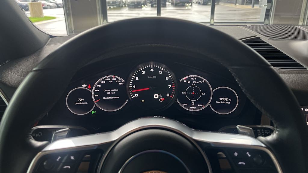 Thumbnail: 2023 Porsche Cayenne - 18