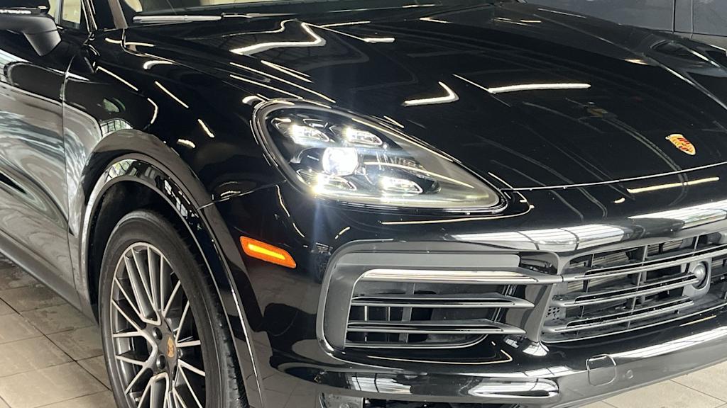 Thumbnail: 2023 Porsche Cayenne - 9