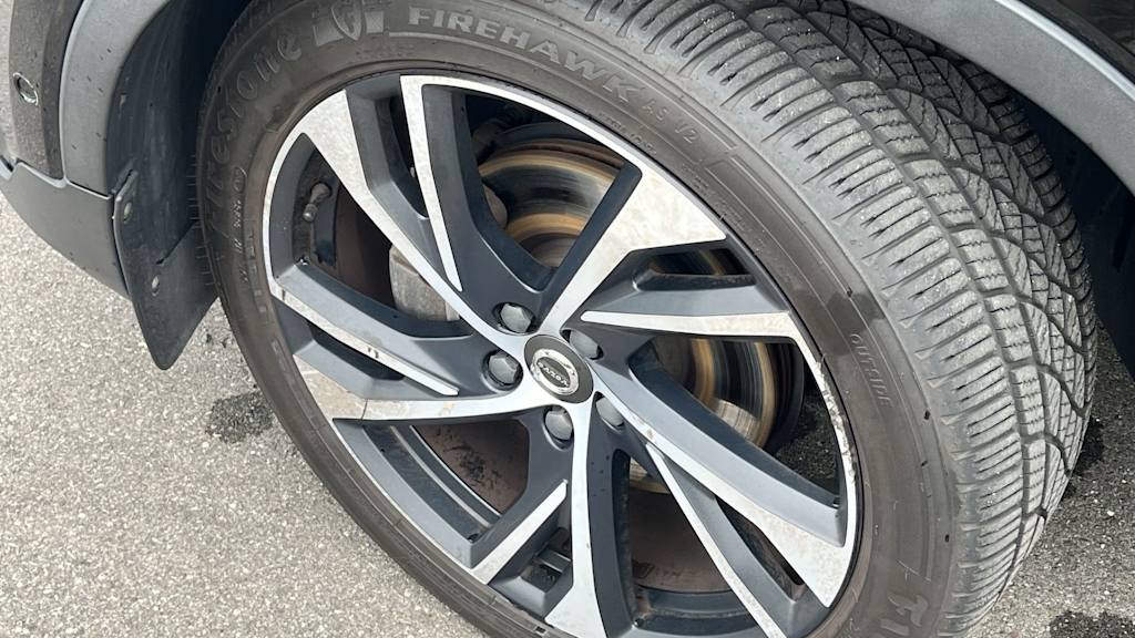 Thumbnail: 2019 Volvo XC40 - 8