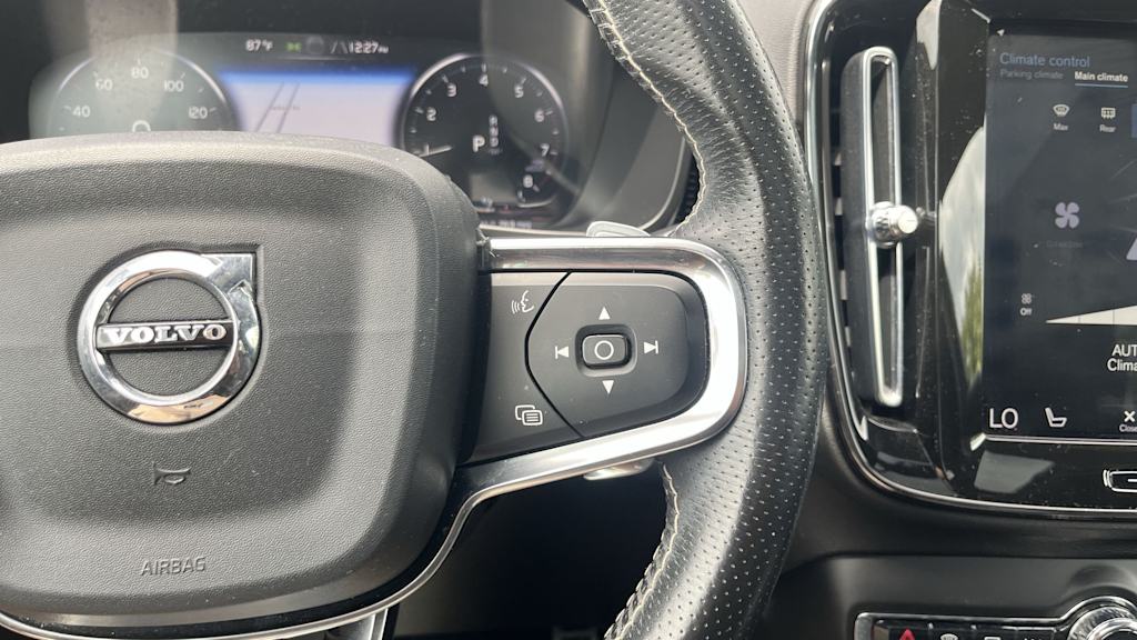 Thumbnail: 2019 Volvo XC40 - 46