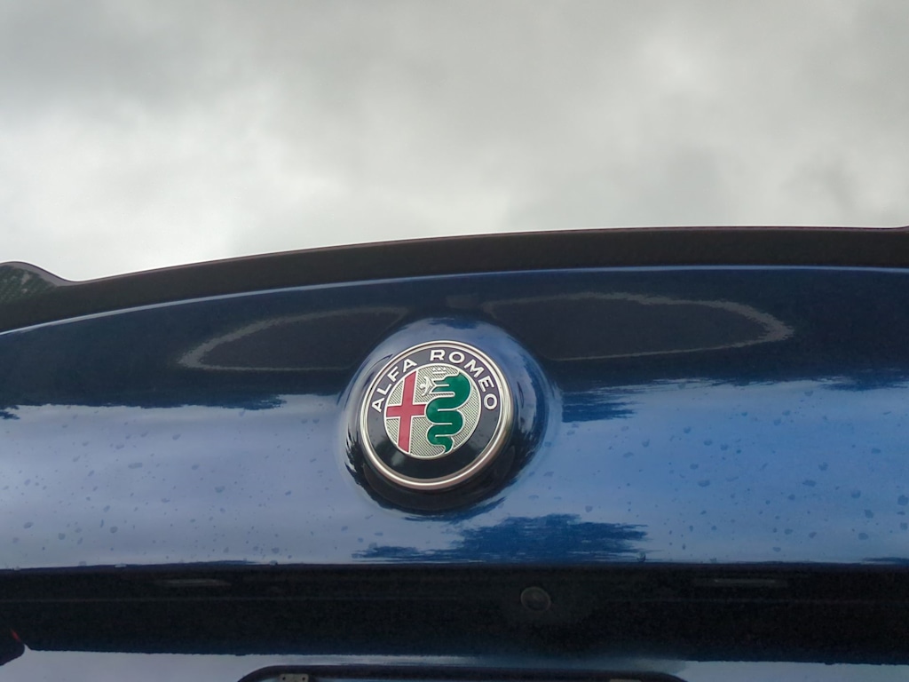 Thumbnail: 2018 Alfa Romeo Giulia - 26