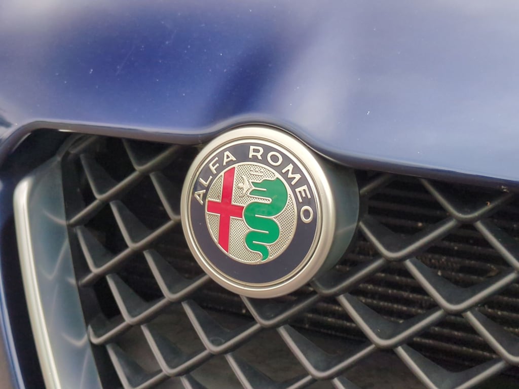 Thumbnail: 2018 Alfa Romeo Giulia - 7