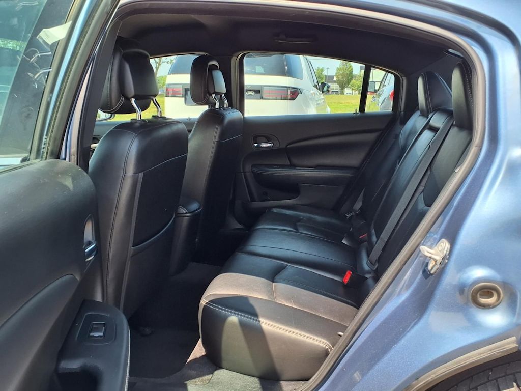 Thumbnail: 2011 Chrysler 200 - 11