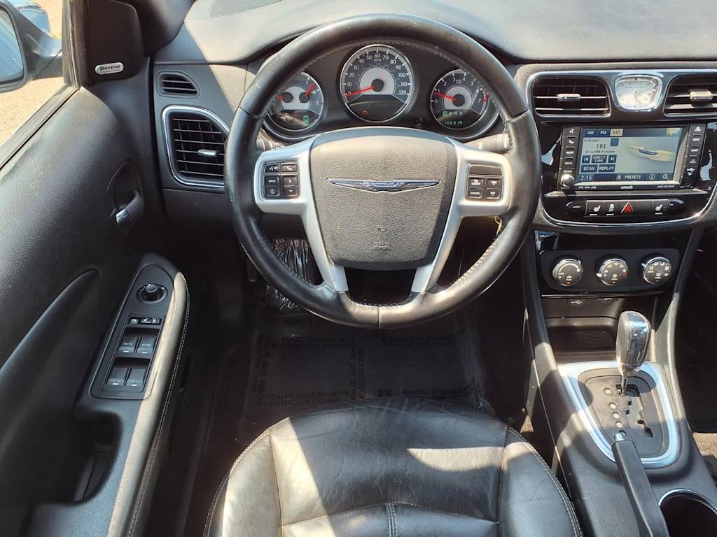 Thumbnail: 2011 Chrysler 200 - 9