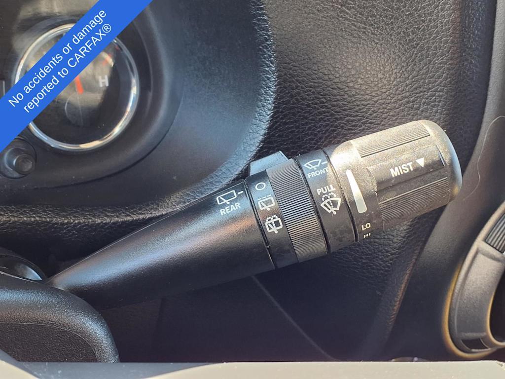 Thumbnail: 2016 Jeep Wrangler - 21