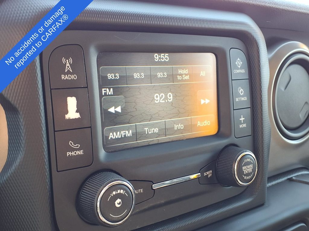Thumbnail: 2019 Jeep Wrangler - 11