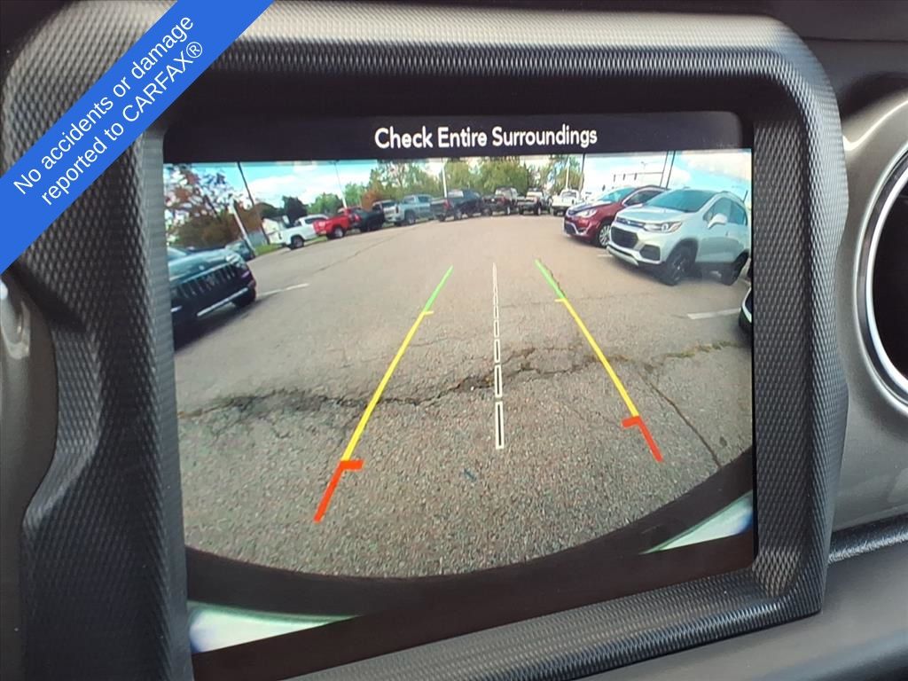 Thumbnail: 2018 Jeep Wrangler - 23