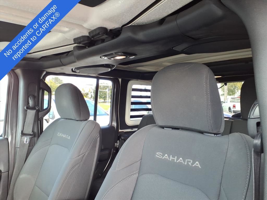 Thumbnail: 2018 Jeep Wrangler - 10