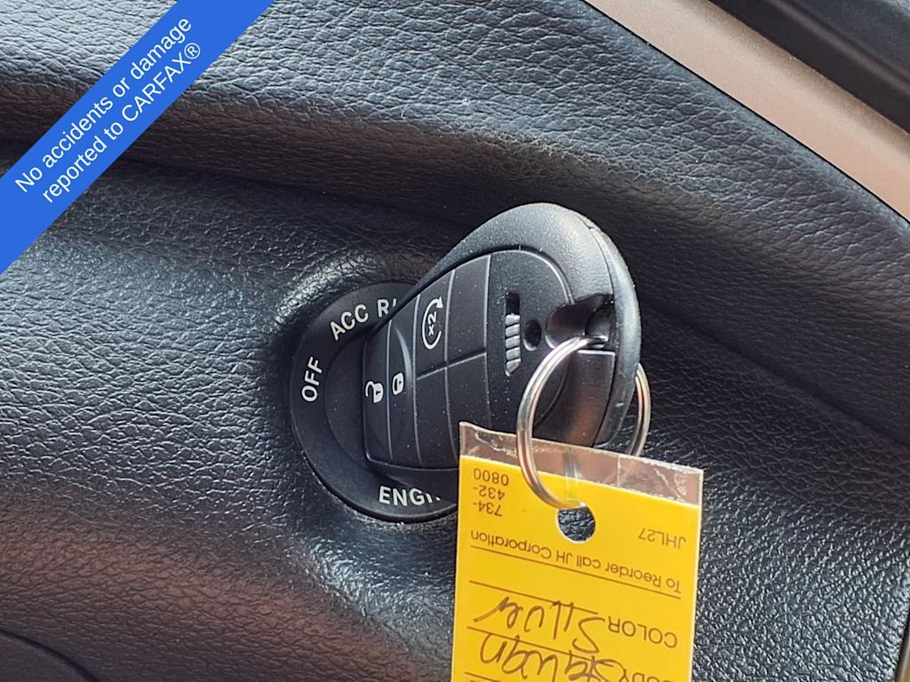 Thumbnail: 2016 Jeep Cherokee - 16