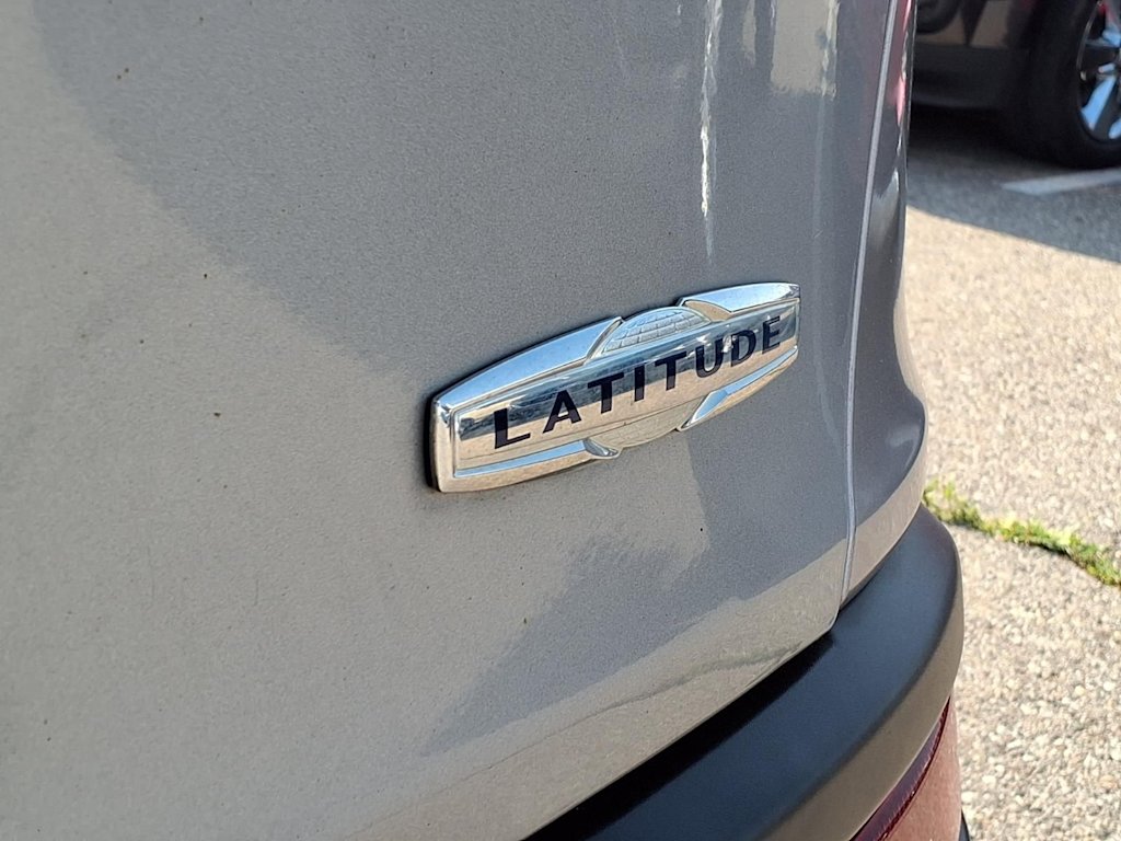 Thumbnail: 2014 Jeep Cherokee - 7