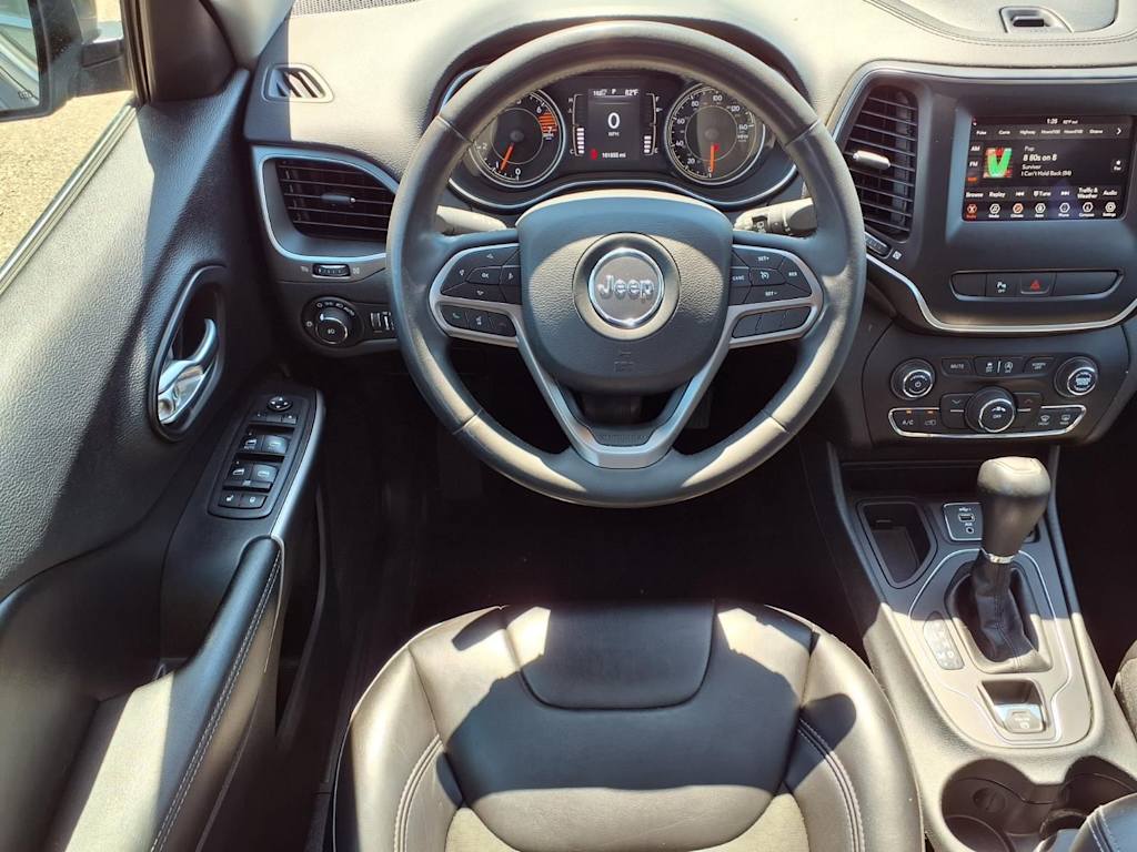 Thumbnail: 2020 Jeep Cherokee - 9