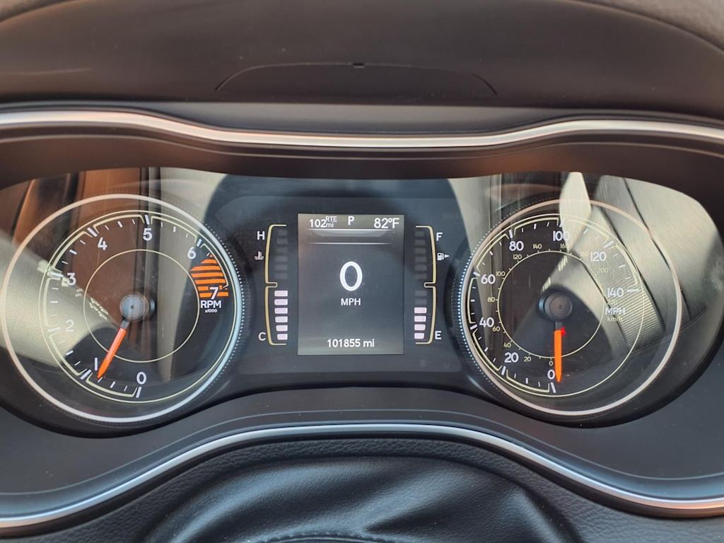 Thumbnail: 2020 Jeep Cherokee - 15