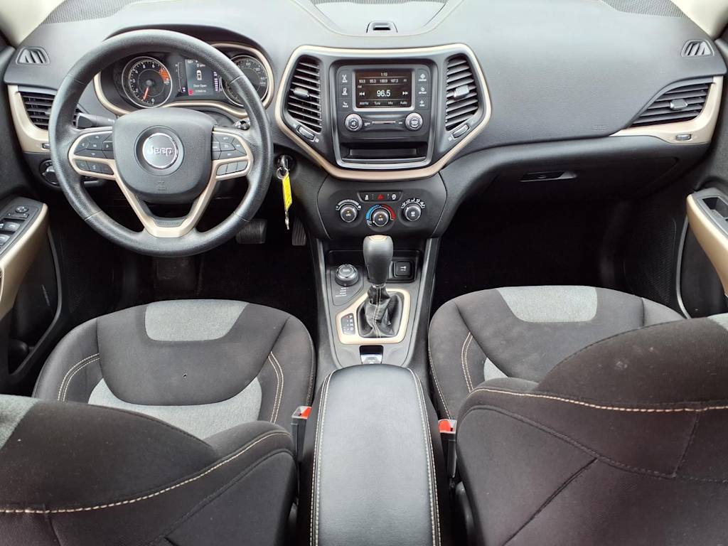 Thumbnail: 2017 Jeep Cherokee - 2