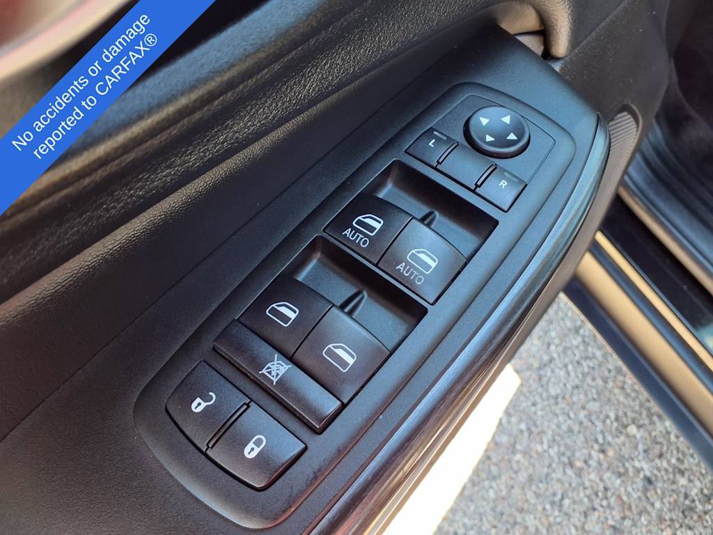 Thumbnail: 2015 Jeep Cherokee - 20
