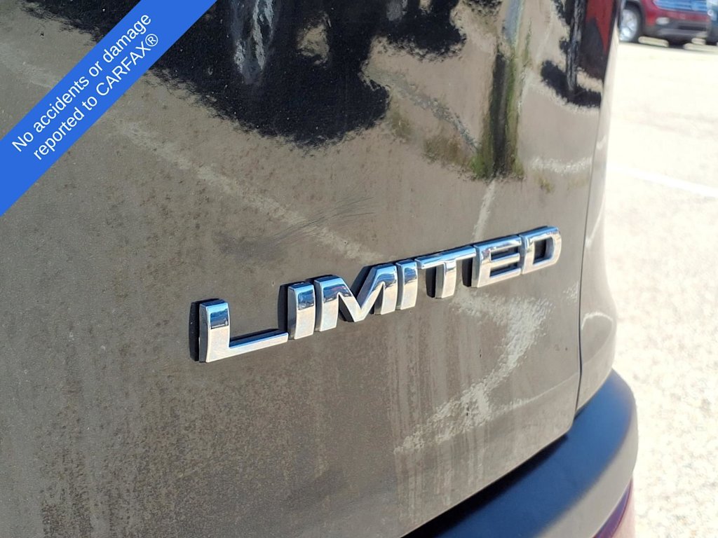 Thumbnail: 2015 Jeep Cherokee - 7