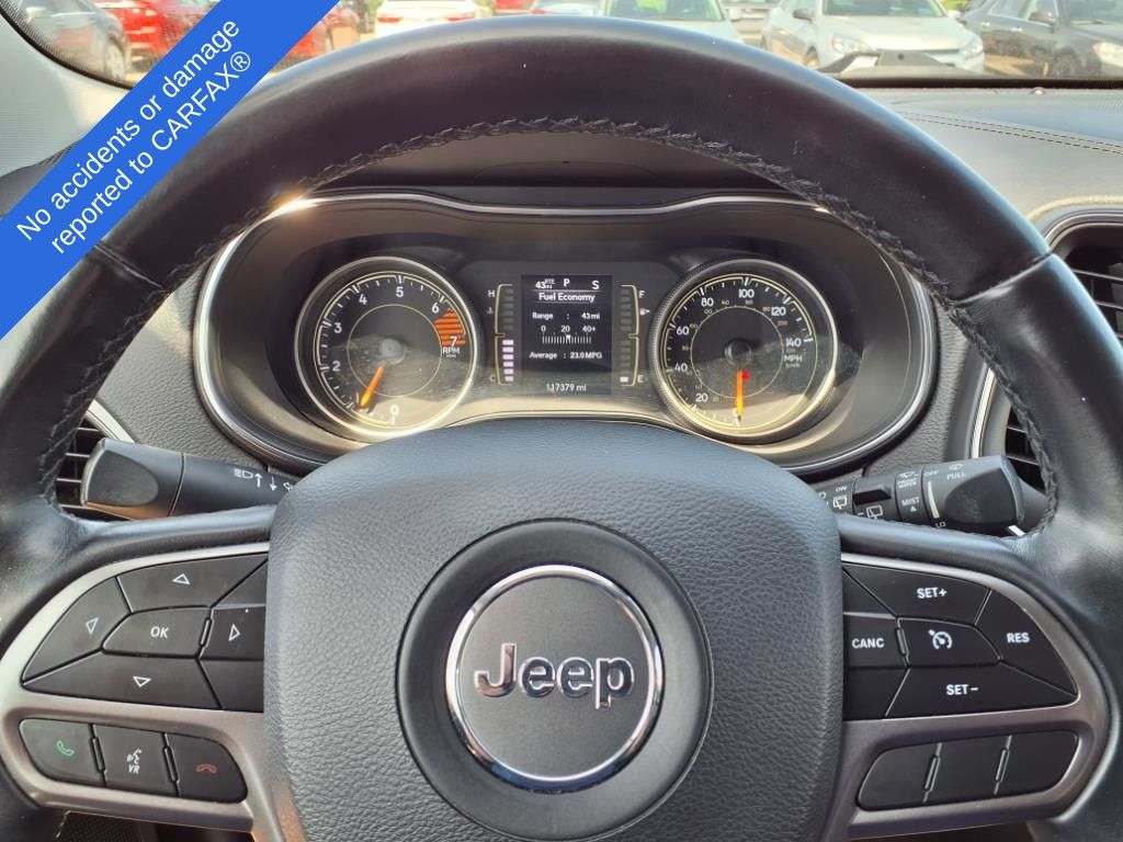 2019 Jeep Cherokee Latitude 22