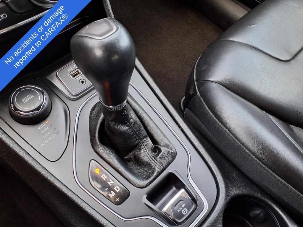 2019 Jeep Cherokee Latitude 26