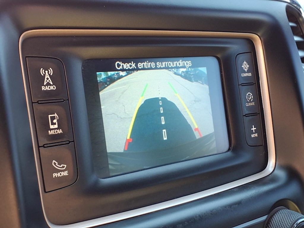 Thumbnail: 2017 Jeep Grand Cherokee - 22