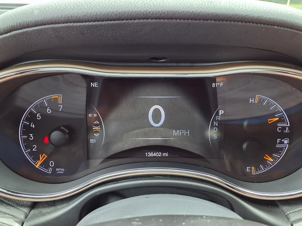 Thumbnail: 2015 Jeep Grand Cherokee - 14