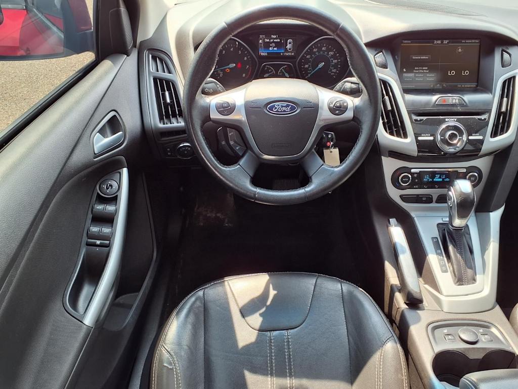 Thumbnail: 2014 Ford Focus - 9