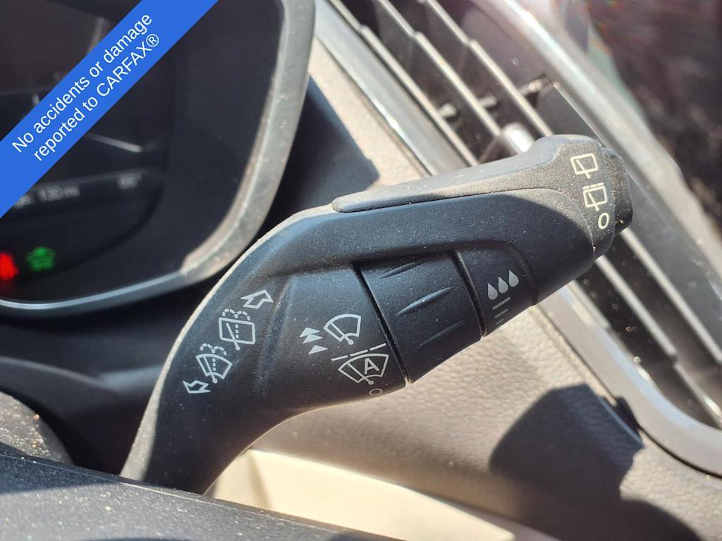 Thumbnail: 2016 Ford C-Max - 23