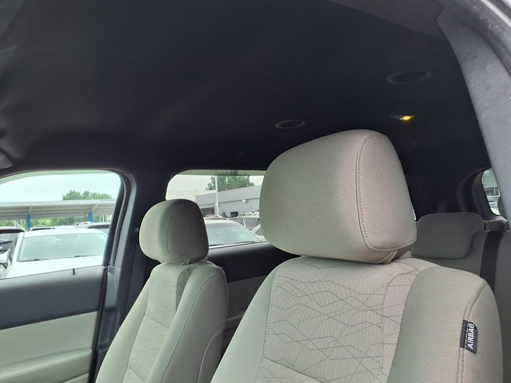 Thumbnail: 2013 Ford Explorer - 21