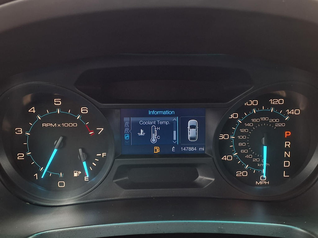 Thumbnail: 2013 Ford Explorer - 14