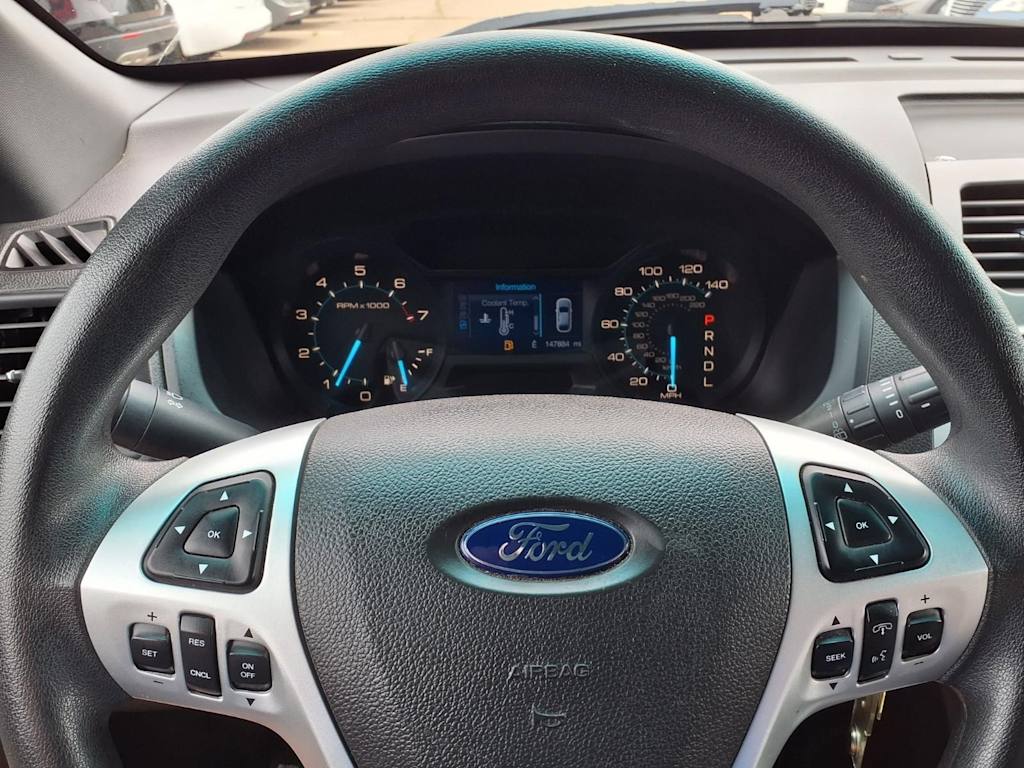 Thumbnail: 2013 Ford Explorer - 22