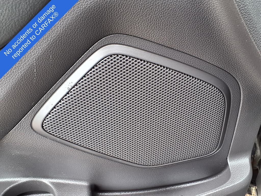 Thumbnail: 2014 Ford Explorer - 21