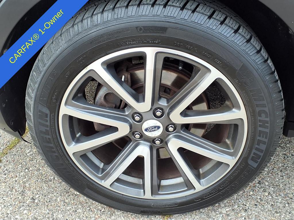 Thumbnail: 2015 Ford Explorer - 8