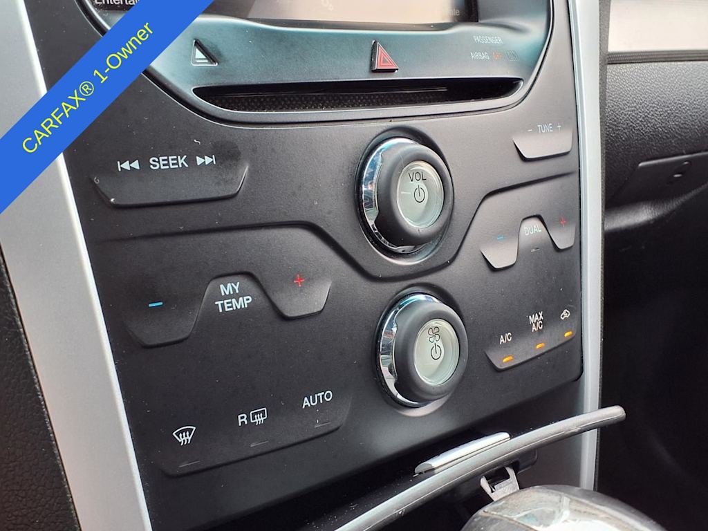 Thumbnail: 2015 Ford Explorer - 26