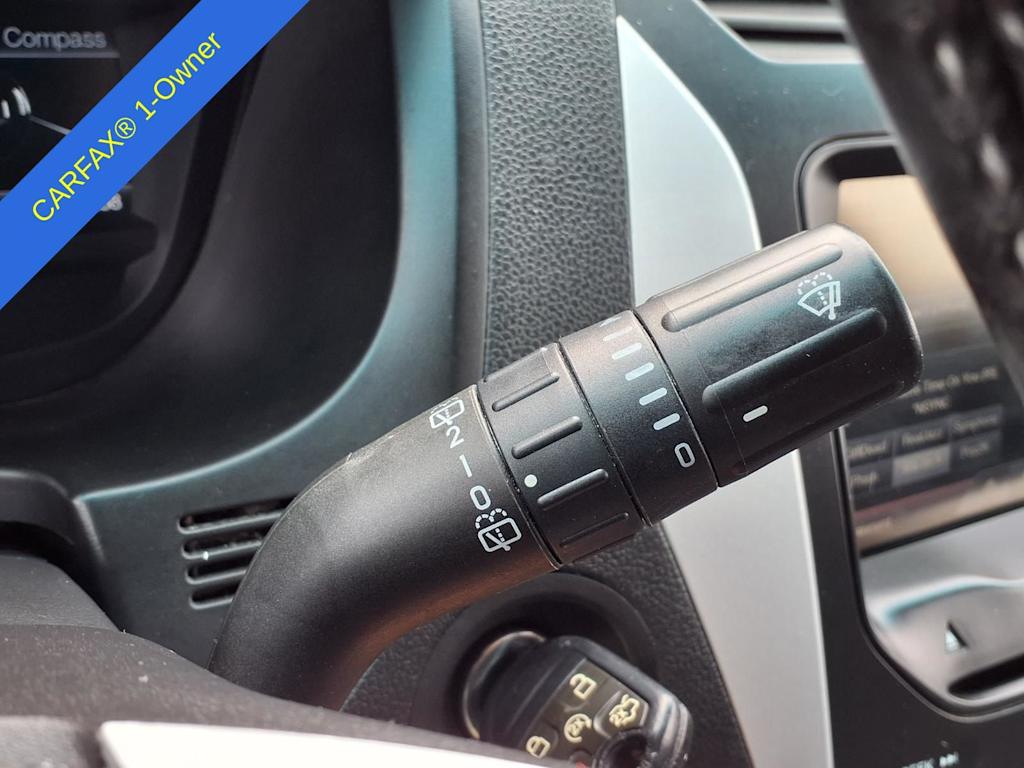 Thumbnail: 2015 Ford Explorer - 13