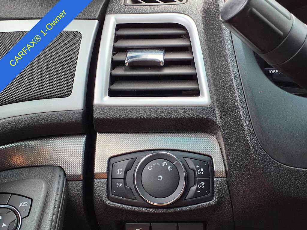Thumbnail: 2015 Ford Explorer - 27
