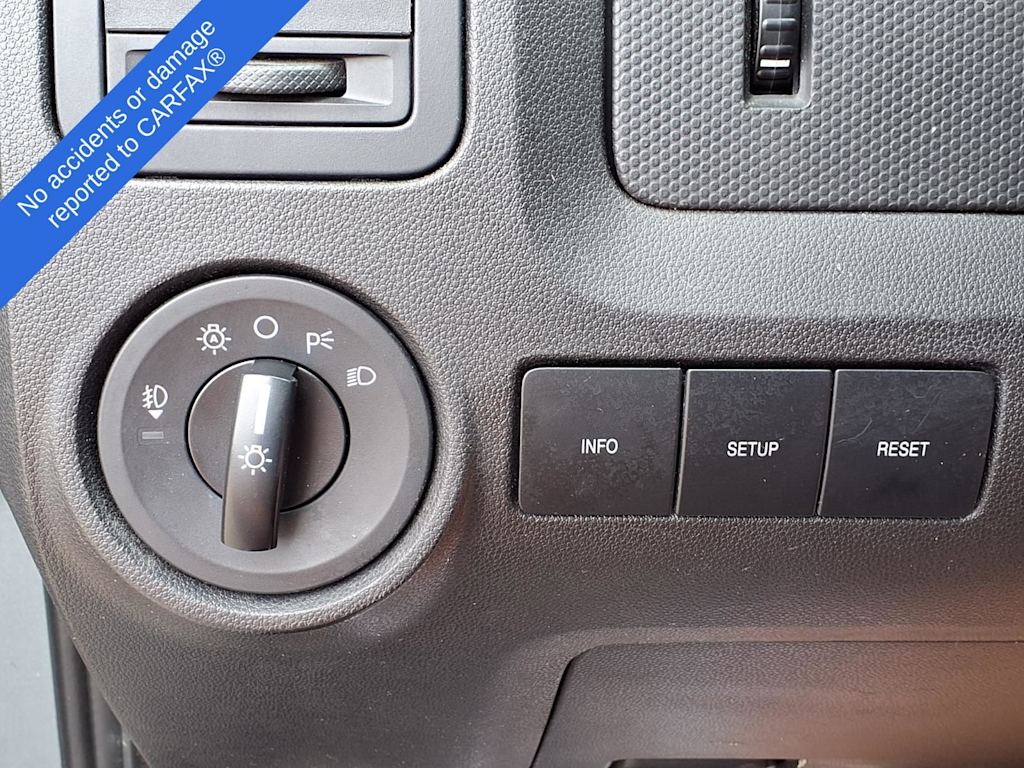 Thumbnail: 2010 Ford Escape - 28